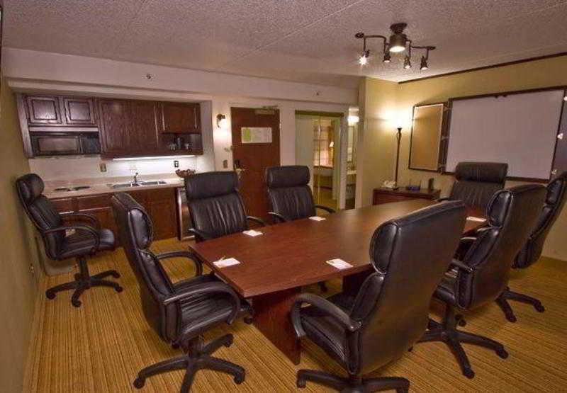 Courtyard By Marriott Lansing Ξενοδοχείο Ανέσεις φωτογραφία
