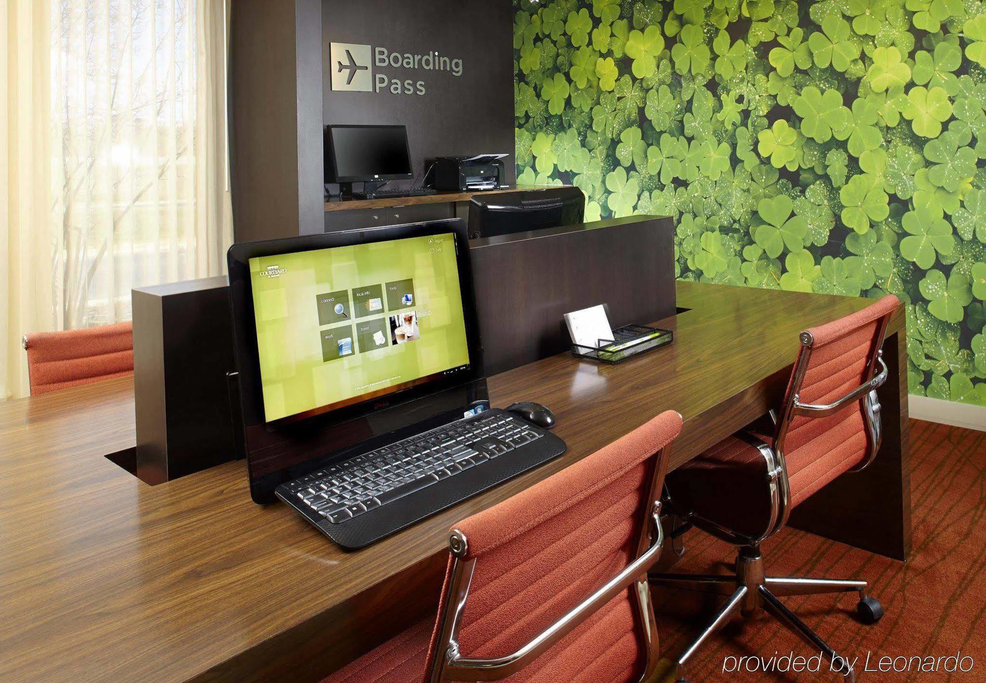 Courtyard By Marriott Lansing Ξενοδοχείο Εξωτερικό φωτογραφία