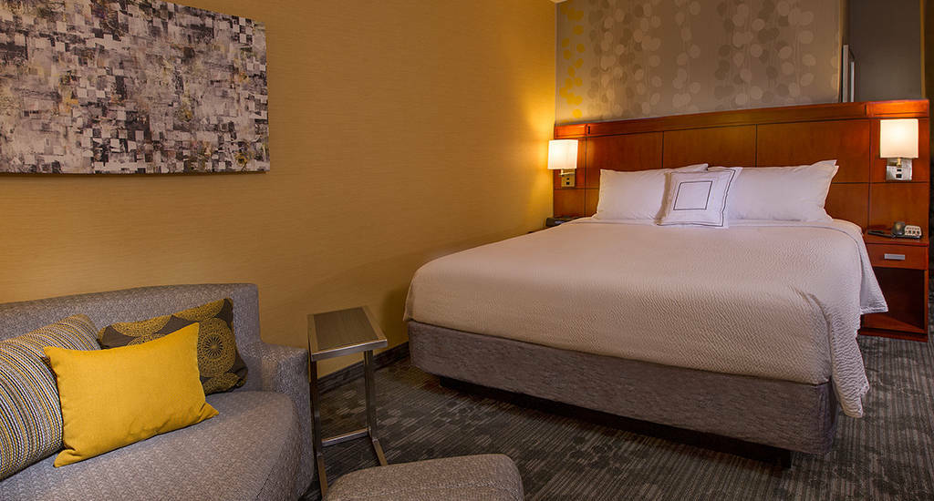 Courtyard By Marriott Lansing Ξενοδοχείο Εξωτερικό φωτογραφία
